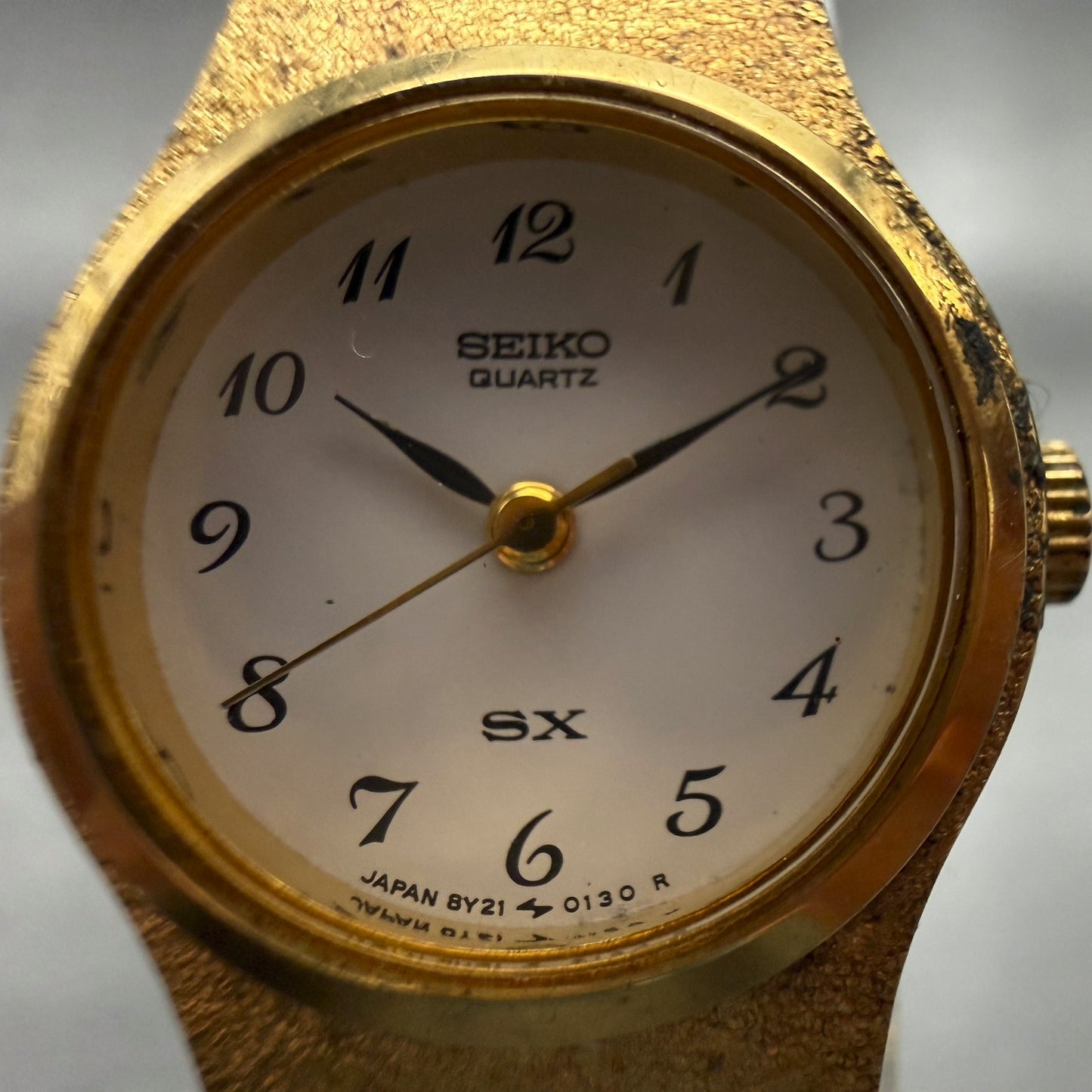 Seiko SX Watch Women 20mm White Dial Gold Tone Round 8Y21-0020 New Battery1