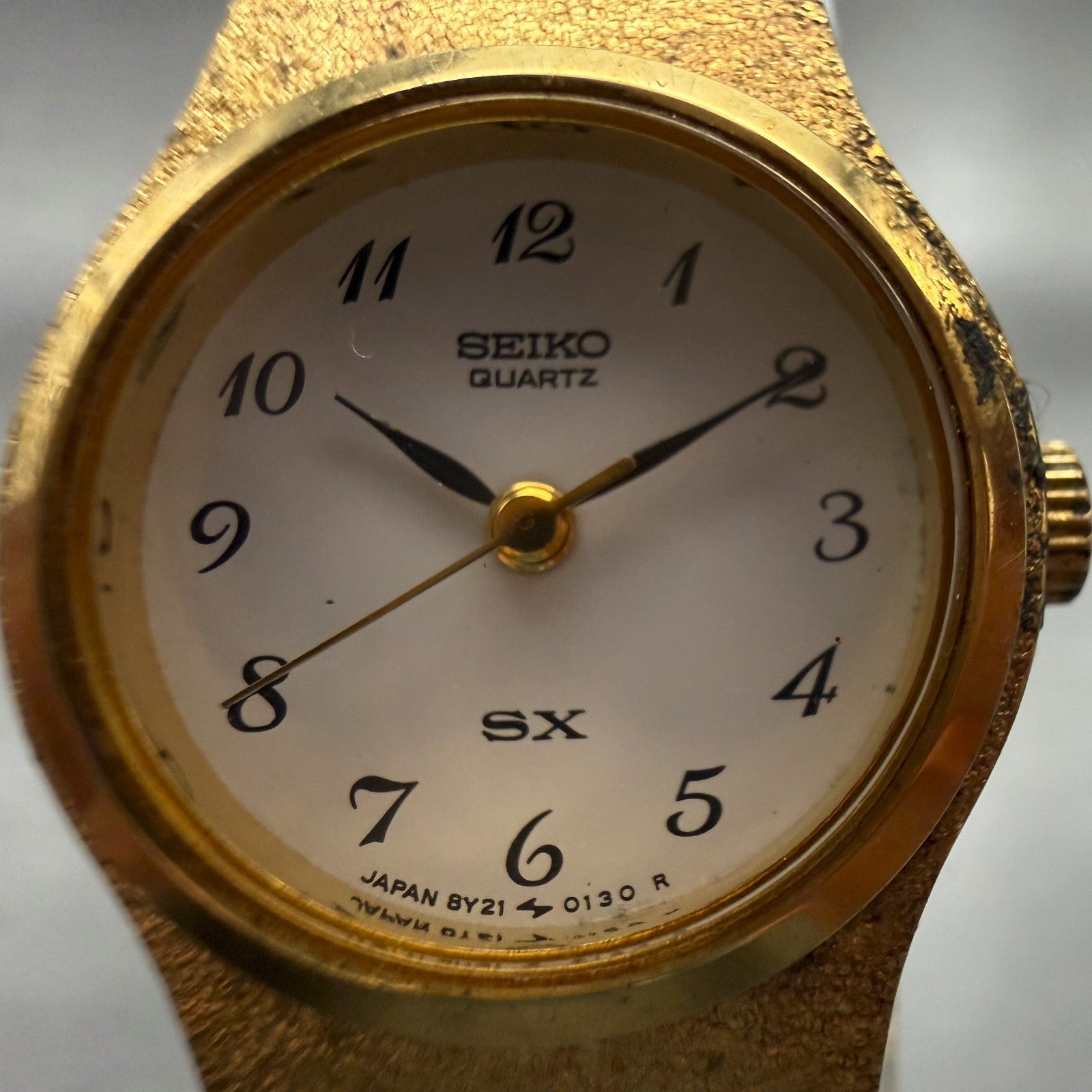 Seiko SX Watch Women 20mm White Dial Gold Tone Round 8Y21-0020 New Battery1