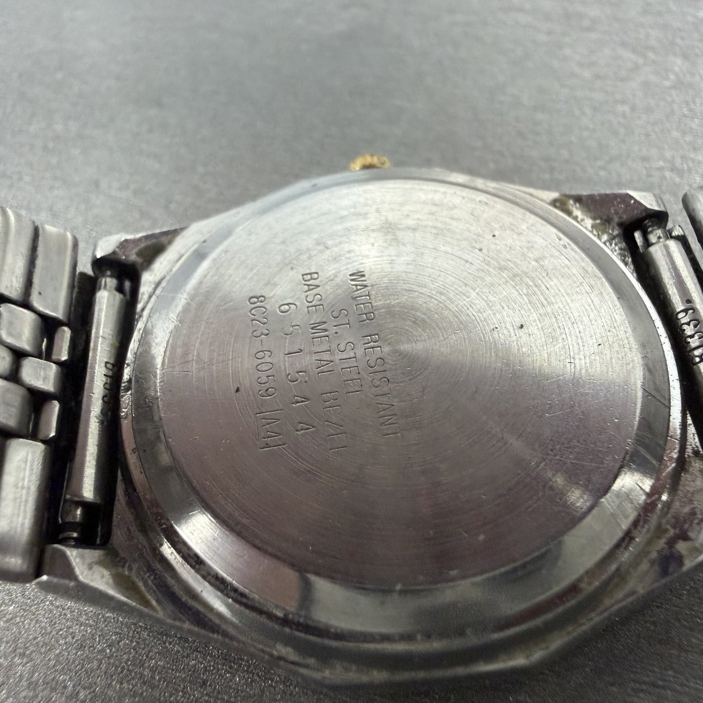 Seiko SQ Watch Men 33mm Blue Dial Two Tone Daydate Vintage 8C23-6059 New Battery9