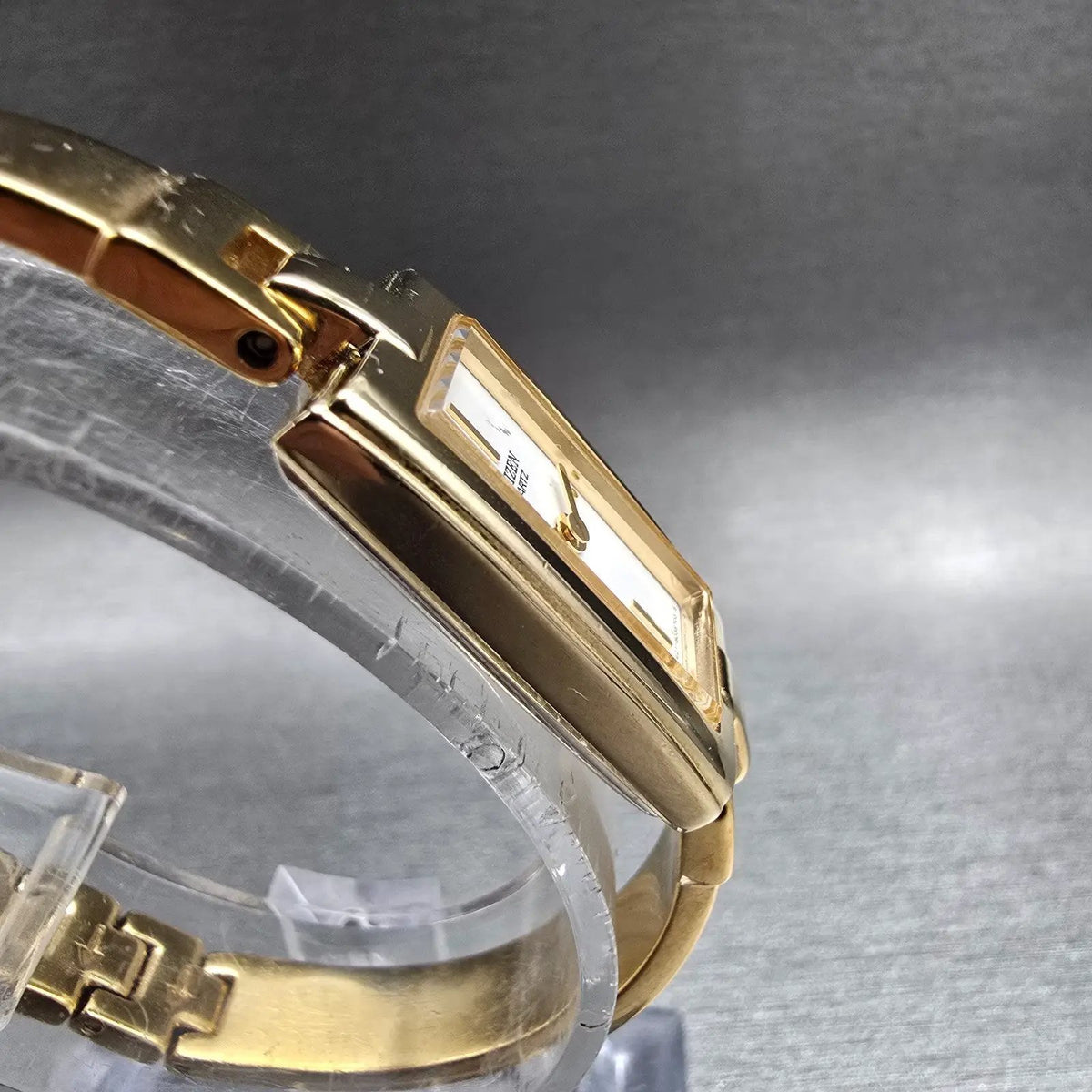 Citizen Watch Women 14mm White Dial Gold Rectangle 5421-S002869 New Battery3