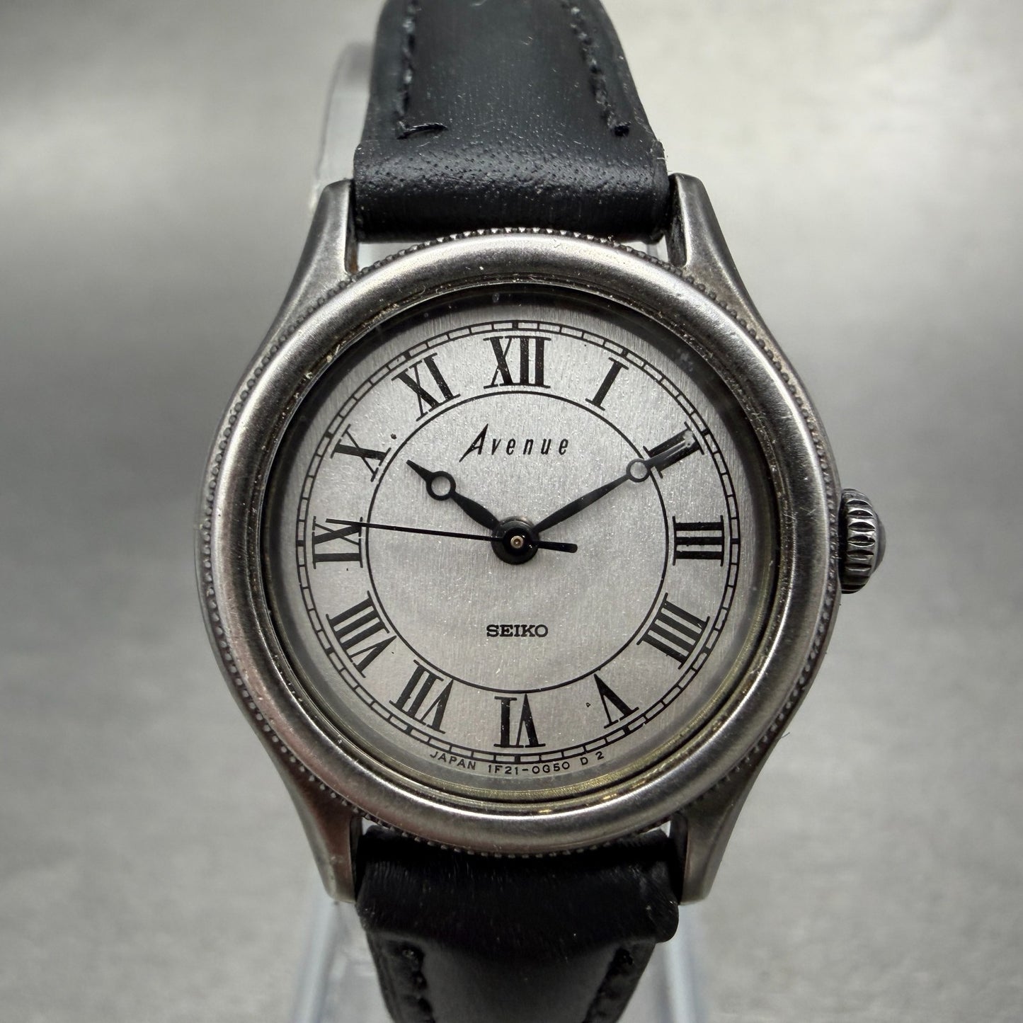 Seiko Avenue Watch Women 24mm Silver Dial Silver Tone Round 1F21-1A00 New Batt0