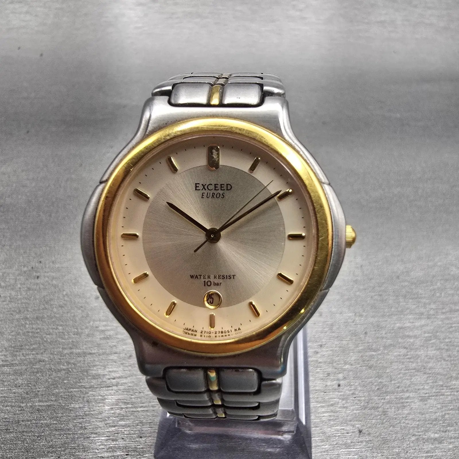 Citizen Exceed Watch Men 33mm Champagne Dial Two Tone Date 2710-274300 New Batt0