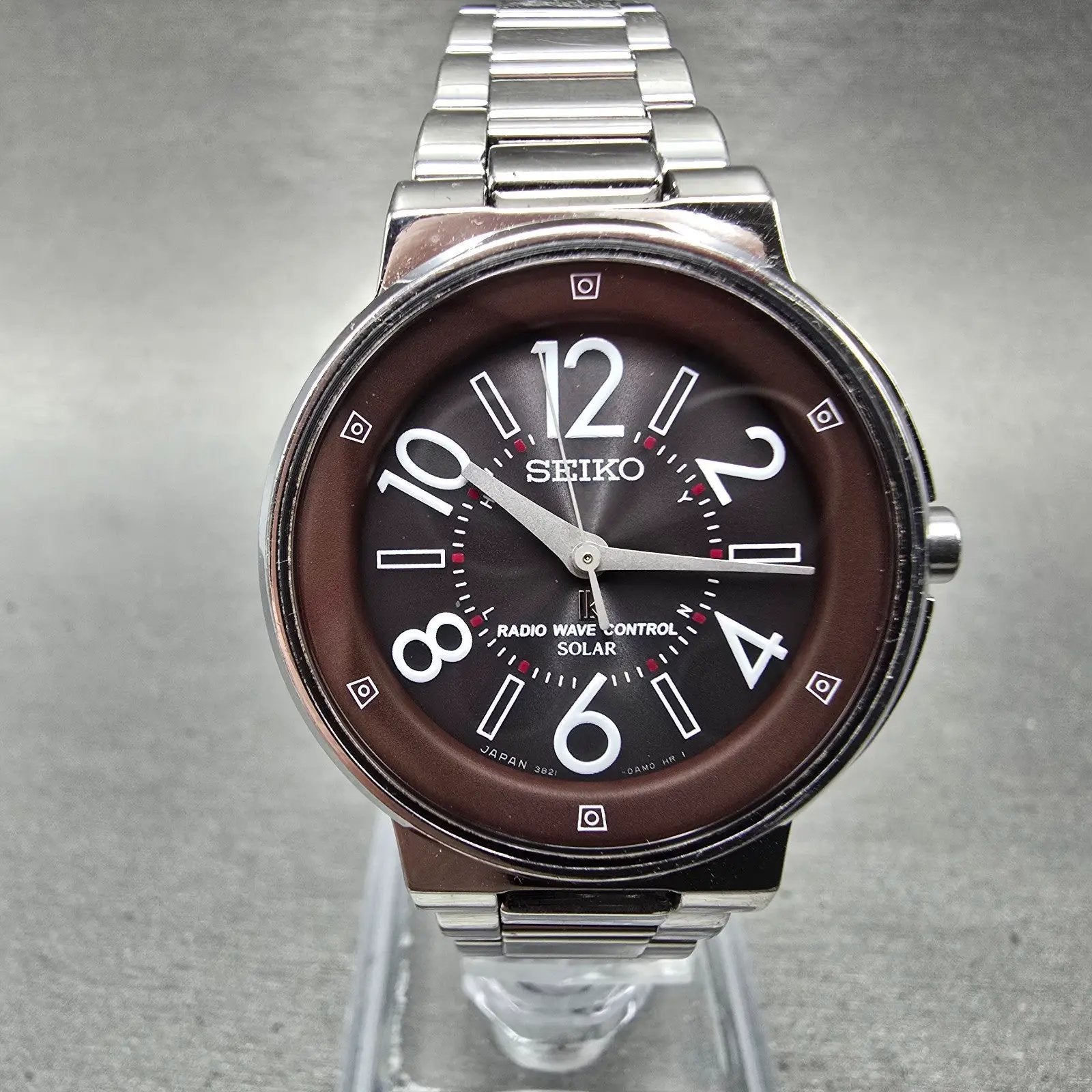 Seiko Lukia Solar Watch Women 30mm Brown Dial Silver Tone Atomic Round PARTS!!!!0
