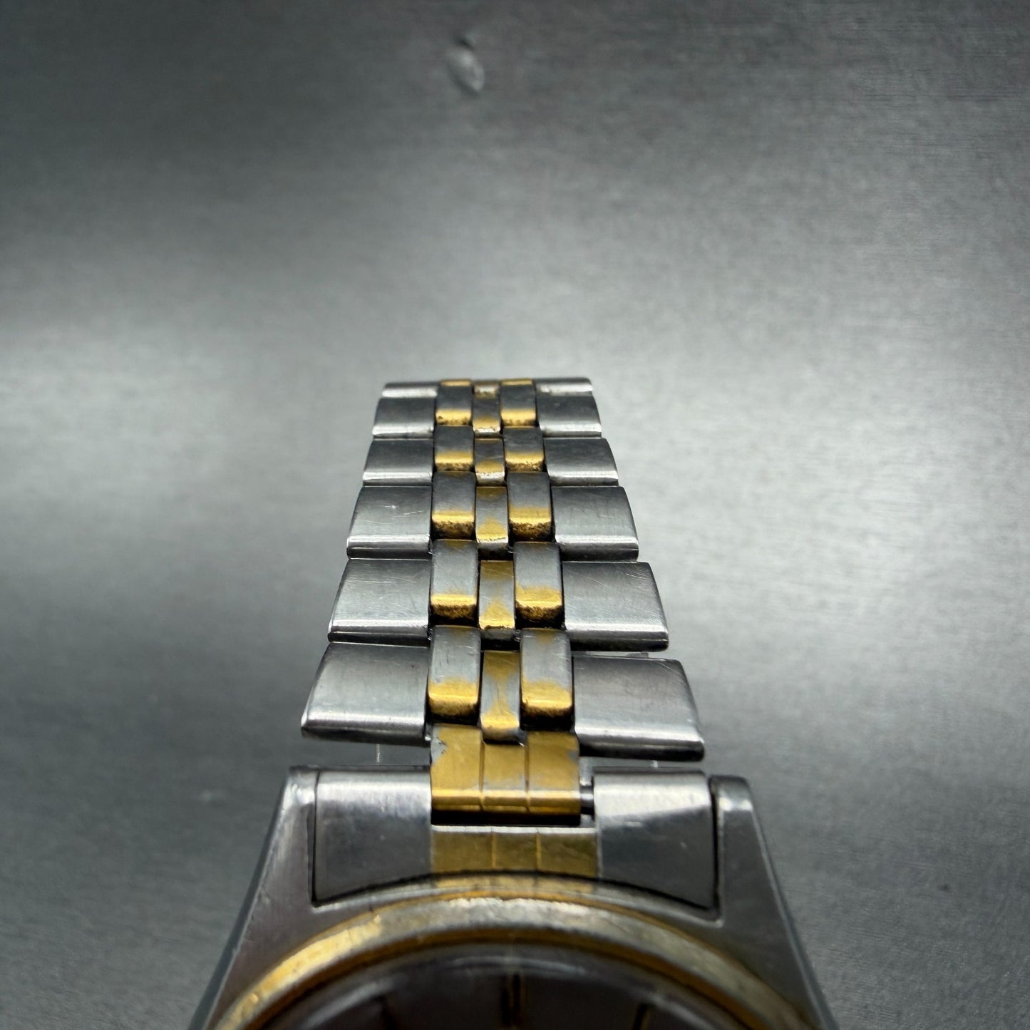 Seiko SQ Watch Men 34mm Gray Dial Two Tone Daydate Round 5H23-7009 PARTS5