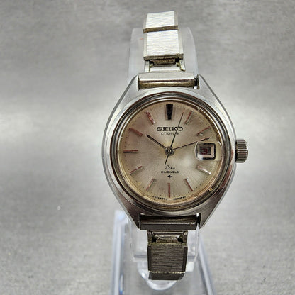 Seiko Chorus Watch Women 25mm Silver Dial Silver Tone Date Manual Wind Runs VTG0