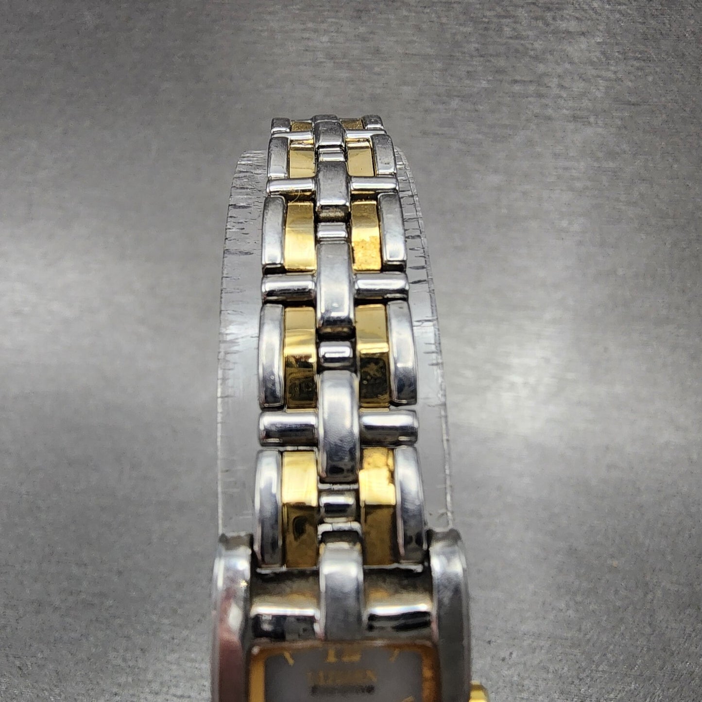 Citizen EcoDrive Tank Watch Women 15mm White Dial Two Tone G620S028566 Runs4