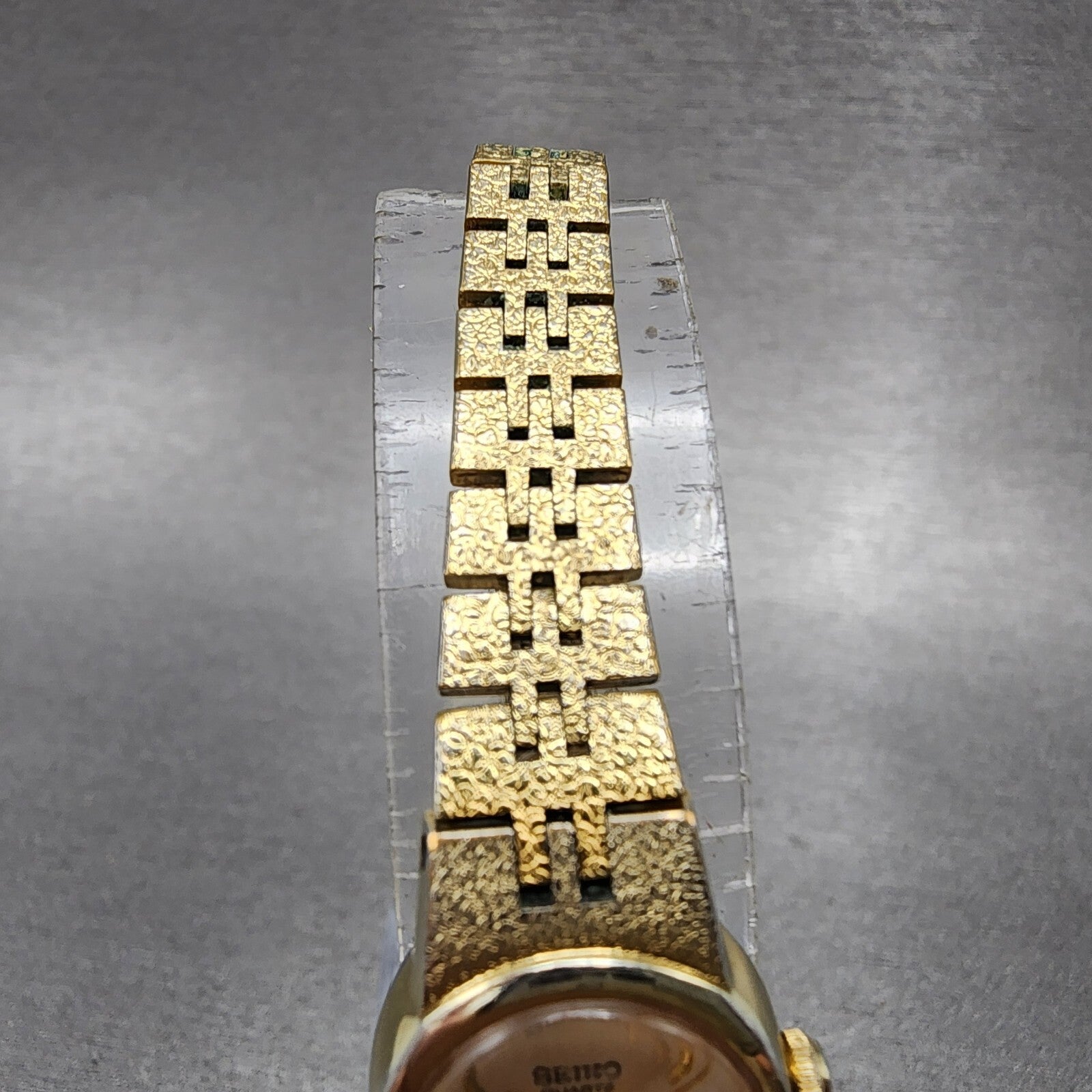 Seiko Watch Women 17mm Gold Dial Gold Tone Round 54205039 New Battery VTG ABD4