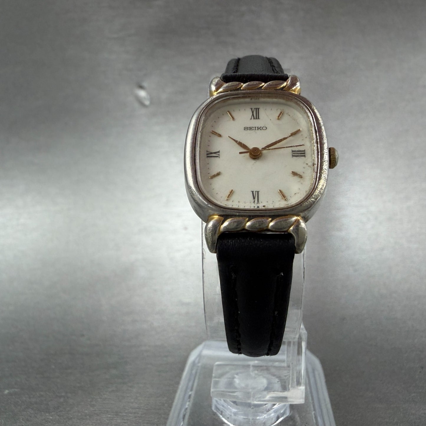 Seiko Watch 20mm Women White Dial Two Tone Rectangle 2P21-5340 New Battery5
