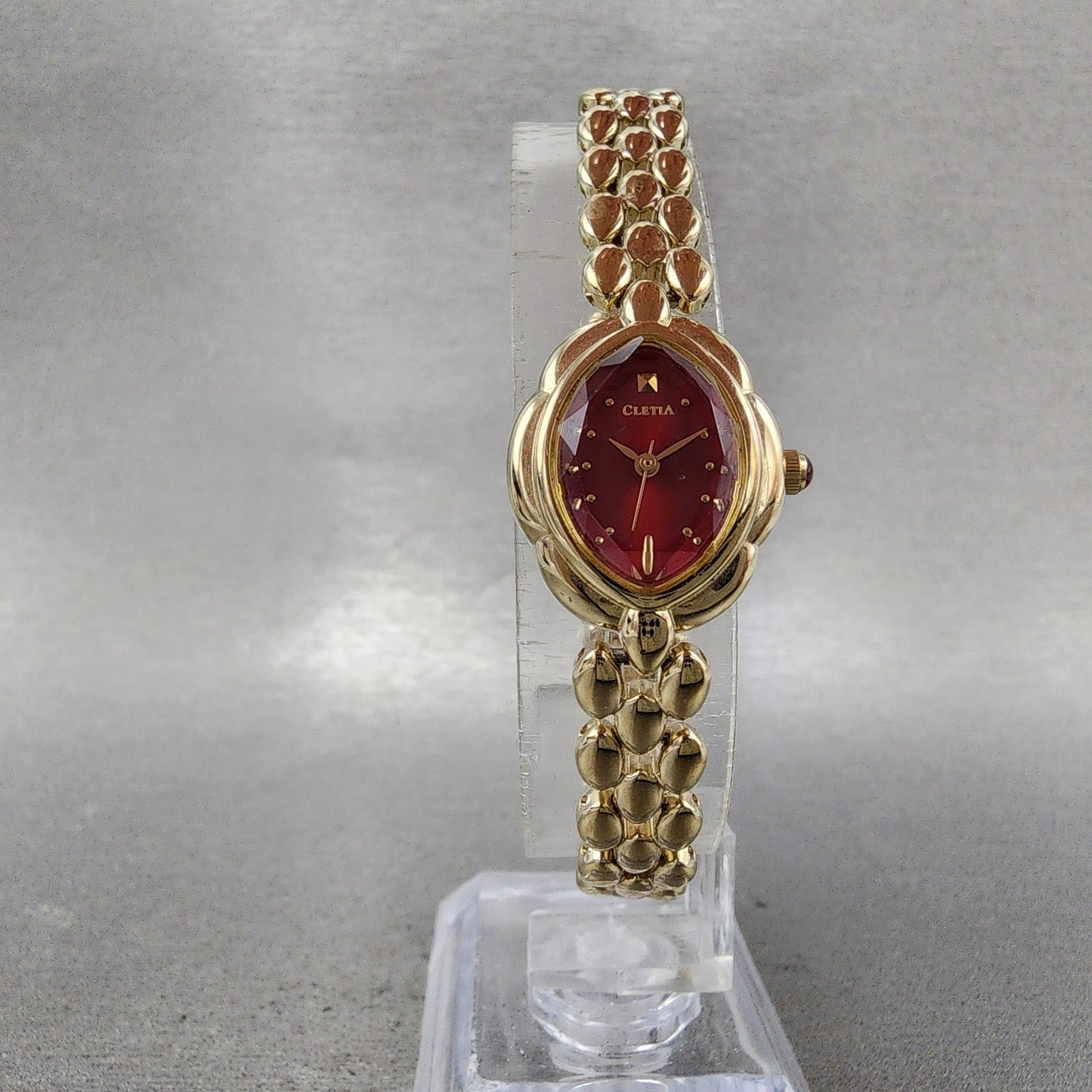 Citizen Watch Women 18mm Red Dial Gold Tone Oval 5431H14762 New Battery5