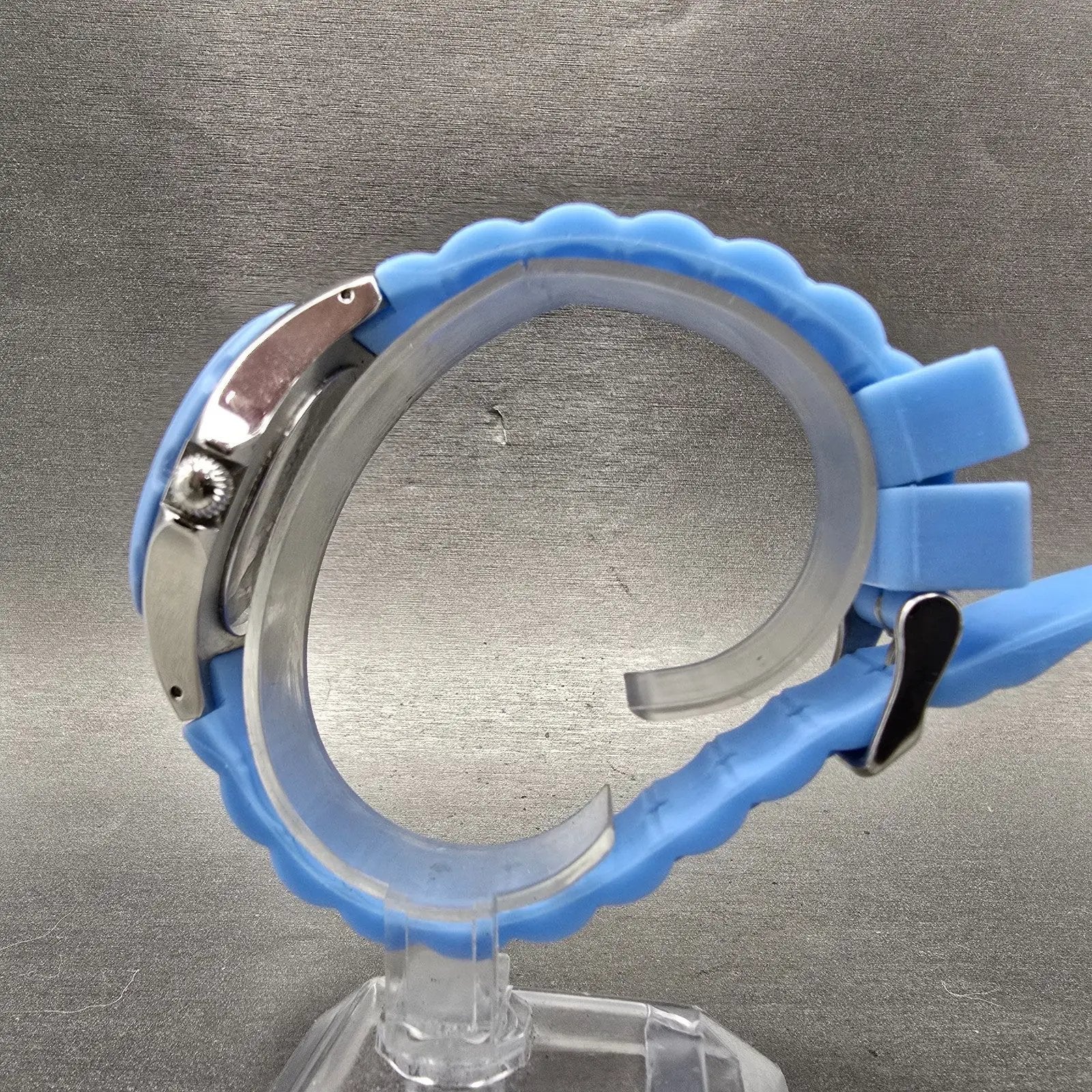 Invicta Angle Dive Watch Women 38mm White Dial Steel Blue Daydate 0735 New Batt6