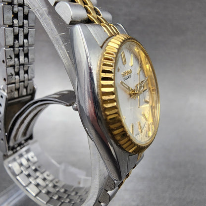 Seiko Watch Women 24mm White Dial Two Tone Daydate Round 7N830041 New Batt B1233