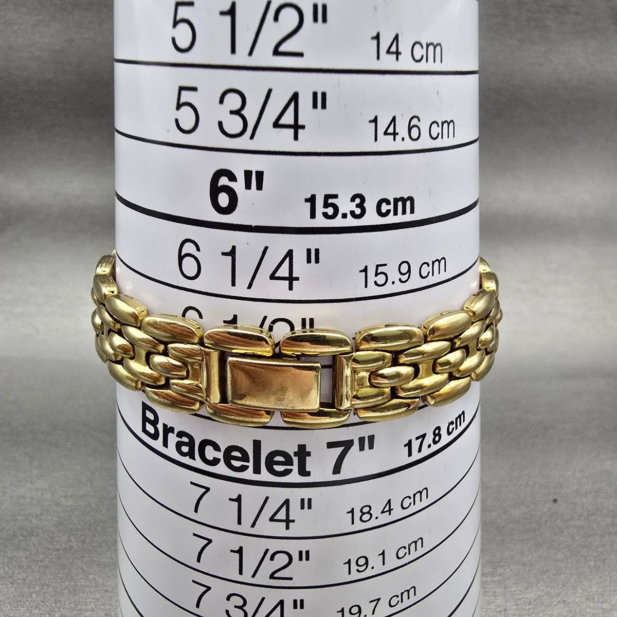 Citizen Watch Women 17mm Champagne Dial Gold Tone Oval 5920-S56603 New Battery L9