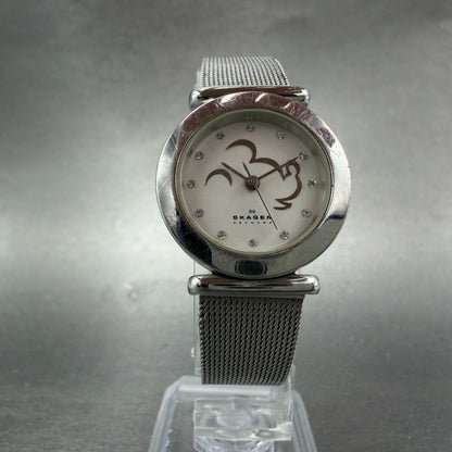 Skagen Mickey Mouse Watch Women 25mm White Dial Silver Tone Round New Battery5