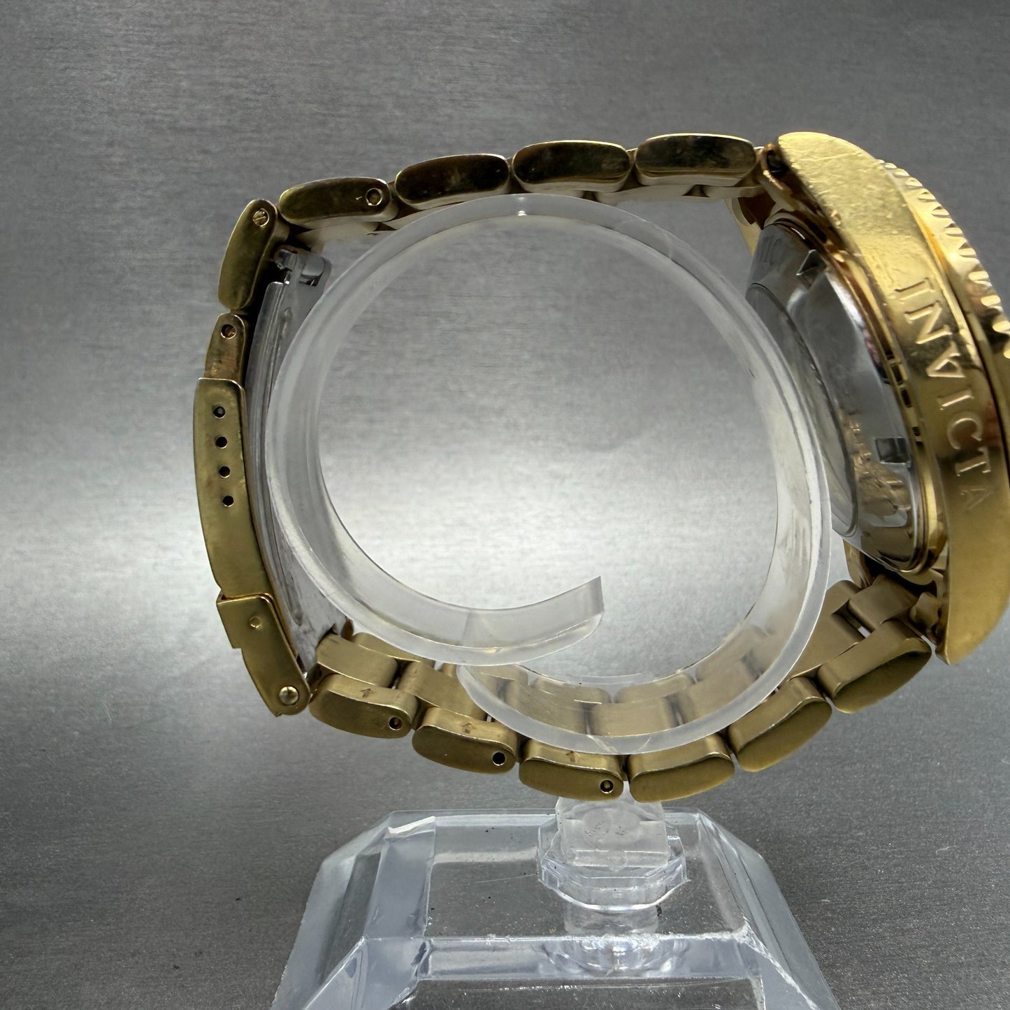 Invicta Pro Diver Watch Men 40mm Blue Dial Gold Tone Date Automatic 89300B Runs8