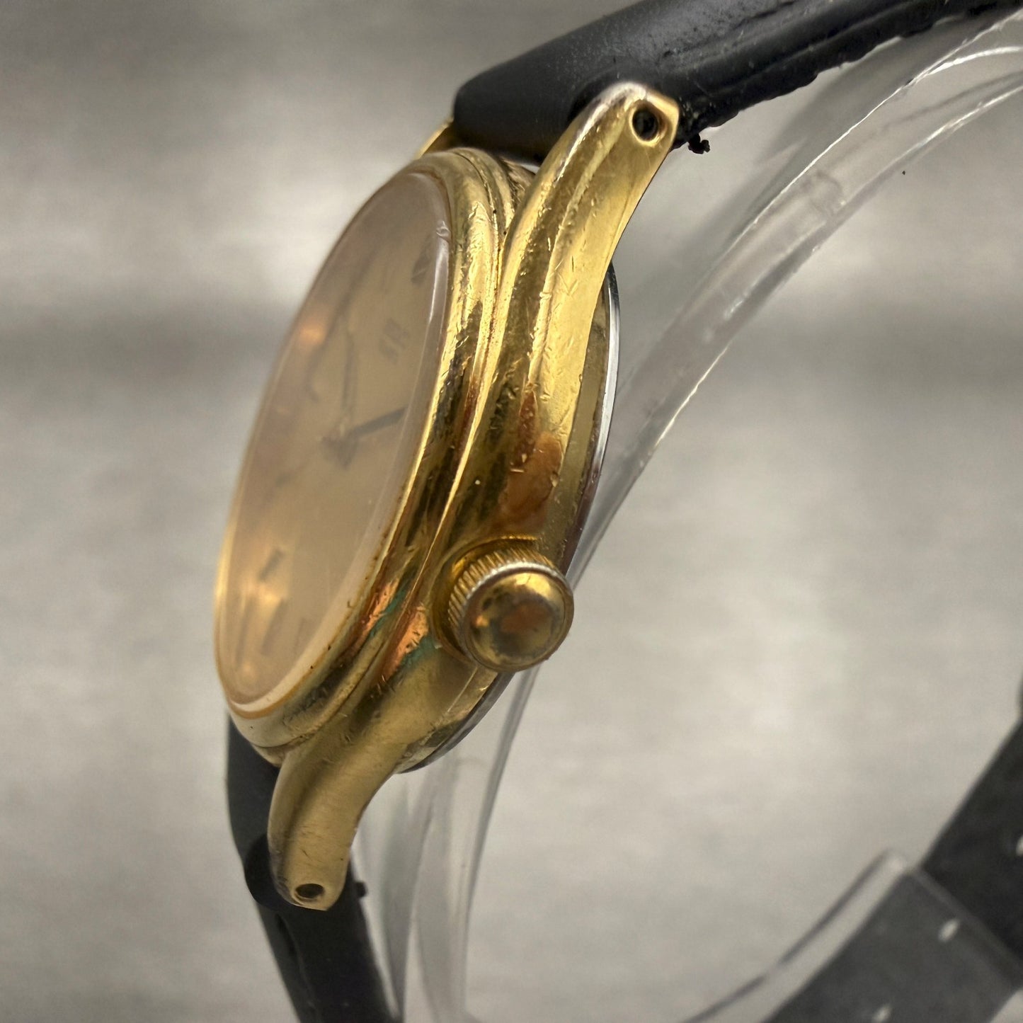 Seiko Watch Women 25mm Gold Dial Gold Tone Date Round 7N82-0101 New Battery2