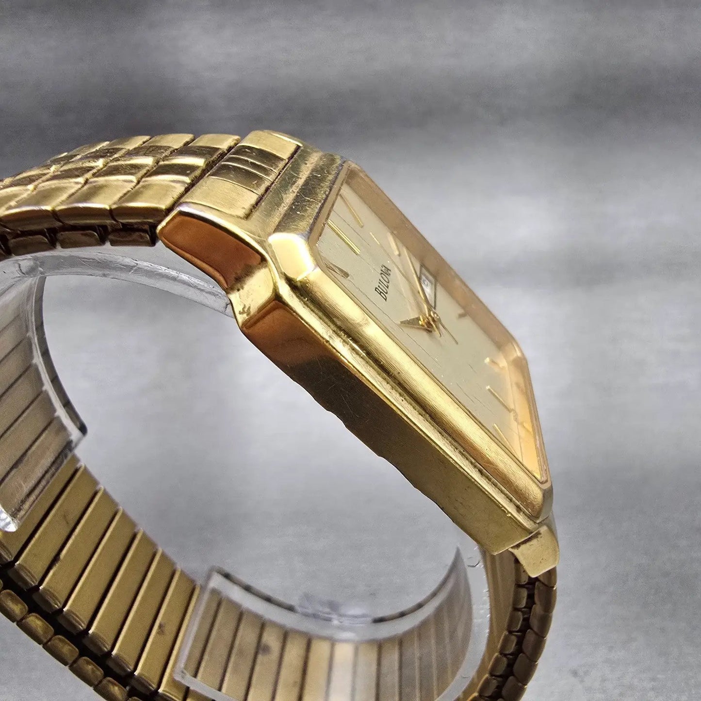 Bulova Watch Men 29mm Champagne Dial Gold Tone Daydate Rectangle 97C28 New Batt3