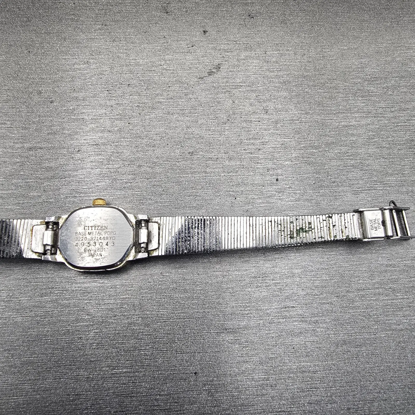 Citizen Watch Women 17mm Gray Dial Two Tone Rectangle 3220-321448 New Battery12