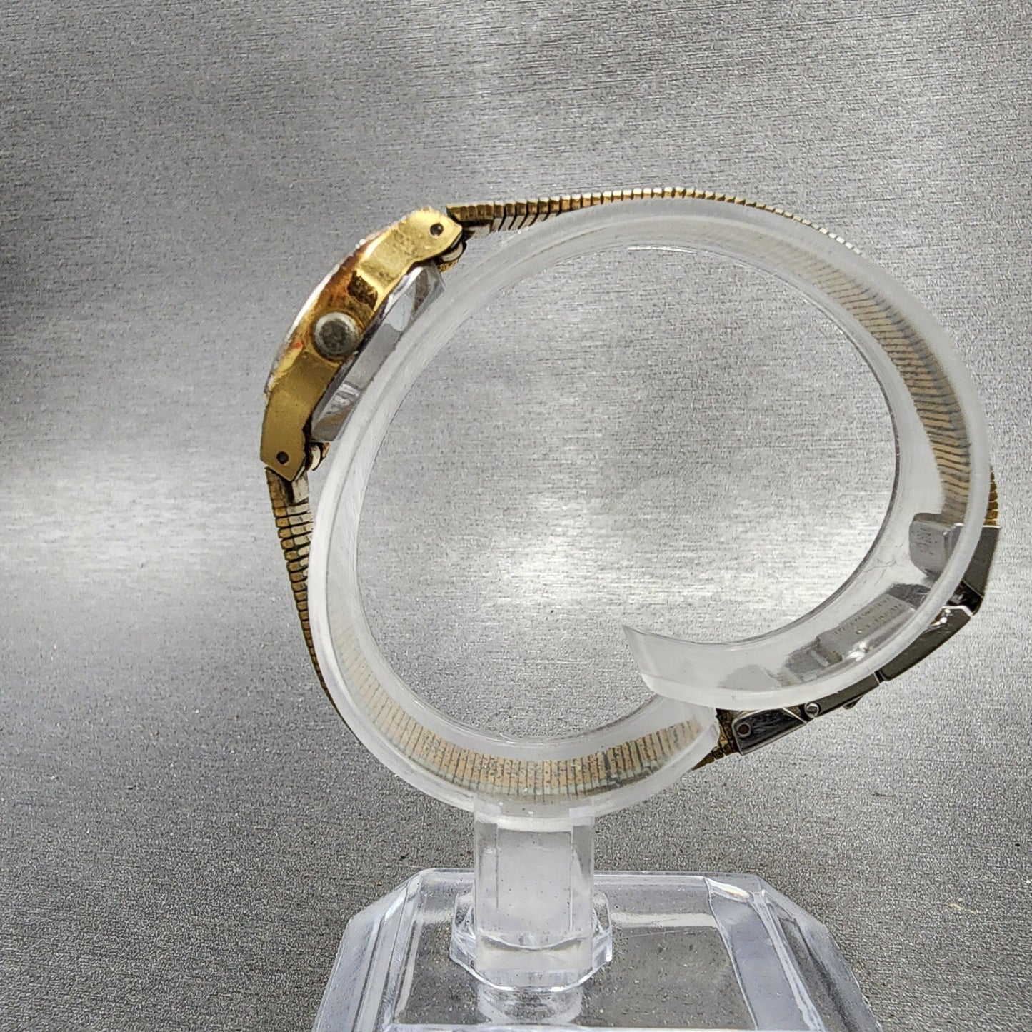 Citizen CQ Watch Women 18mm Cream Dial Gold Tone Round 4832779 New Battery7
