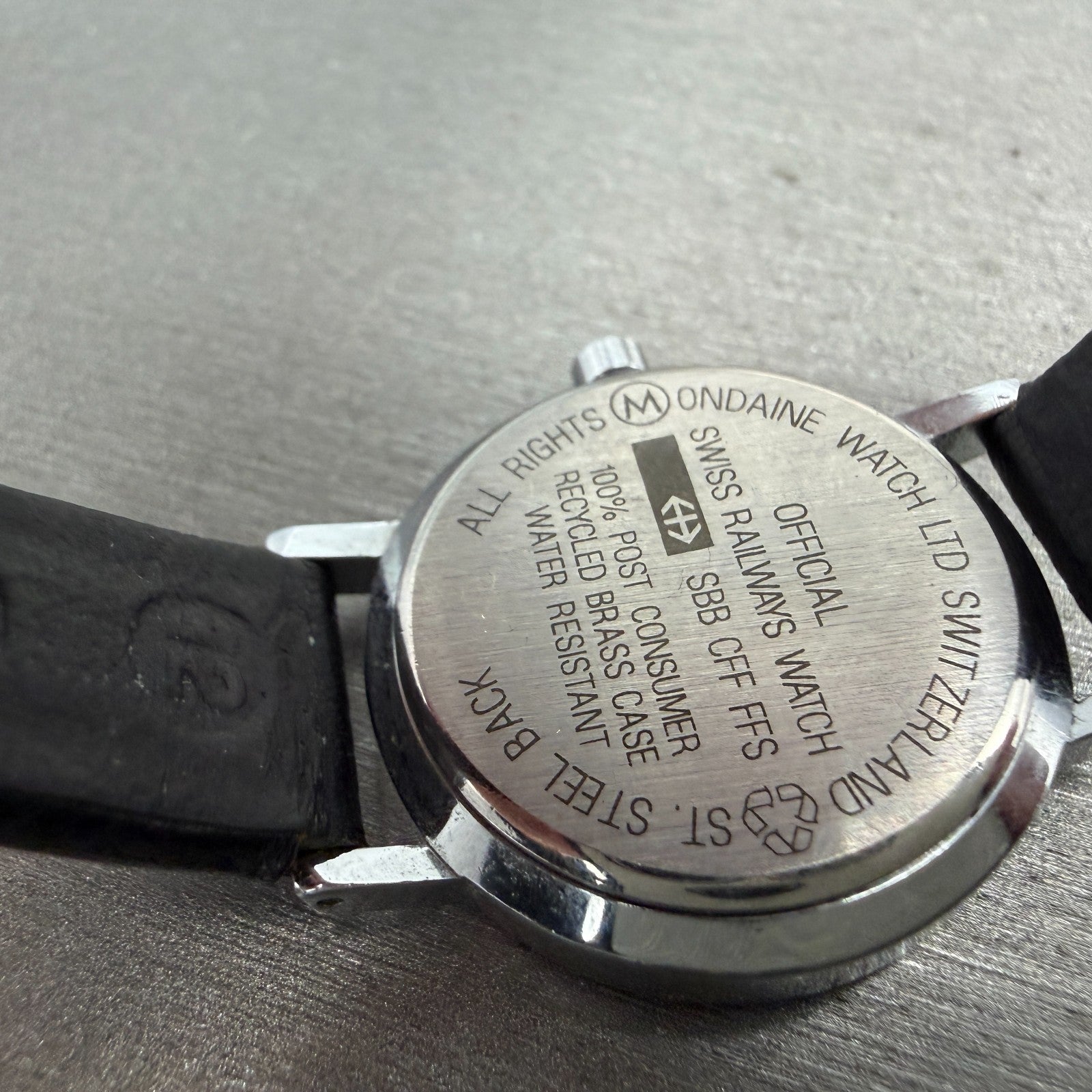 Mondaine Watch Women 26mm White Dial Silver Tone Round Leather New Battery9