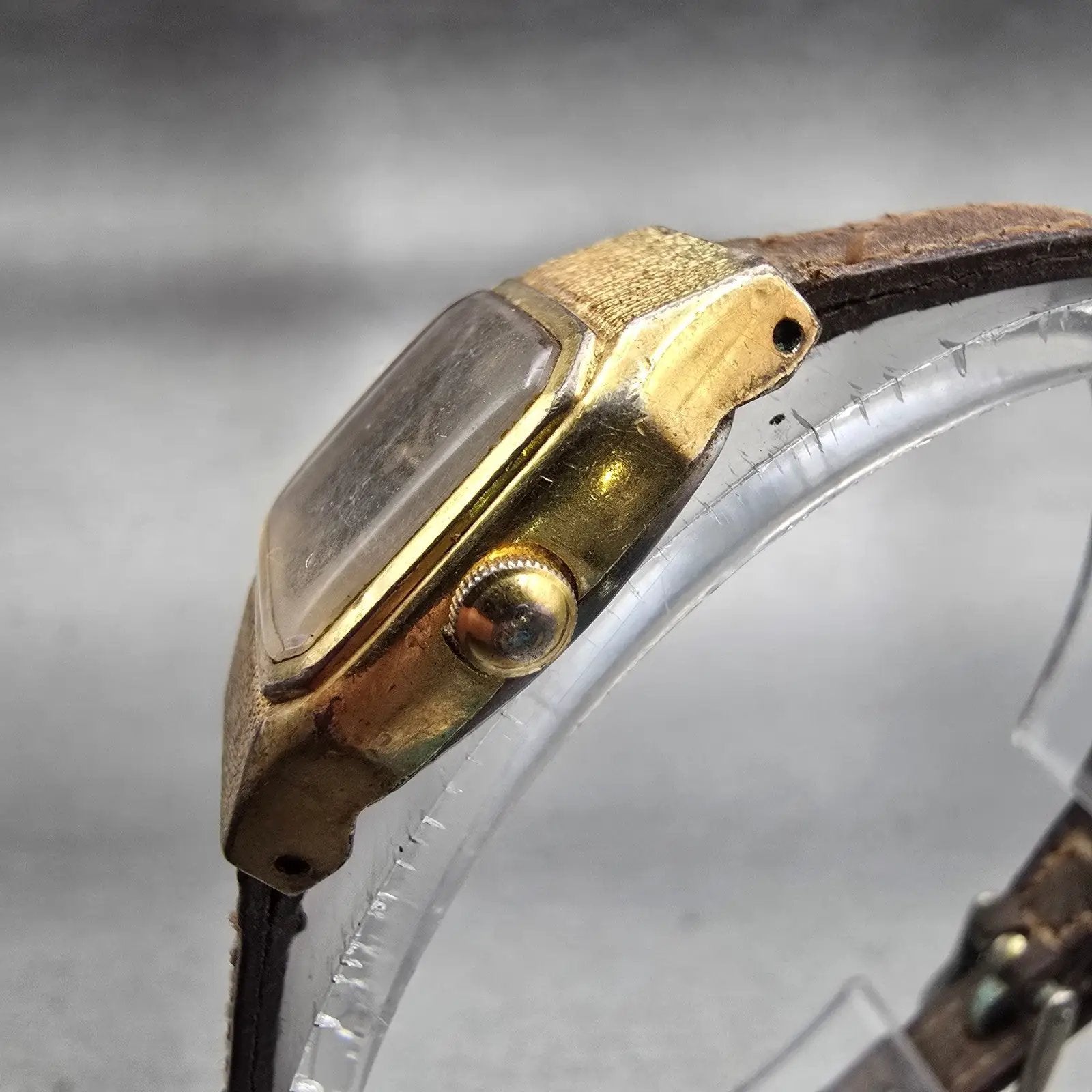 Seiko Watch Women 17mm Brown Dial Gold Tone Rectangle 5420-5019 New Battery VTG2
