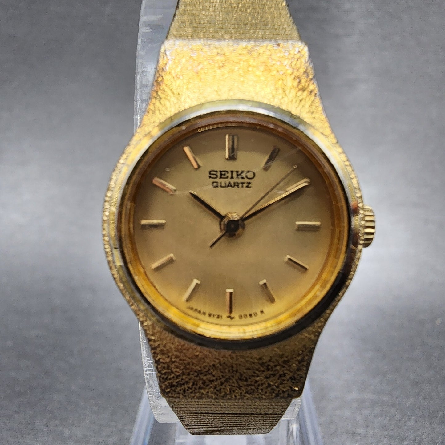 Seiko Watch Women 20mm Gold Dial Gold Tone Round 8Y210200 New Battery1