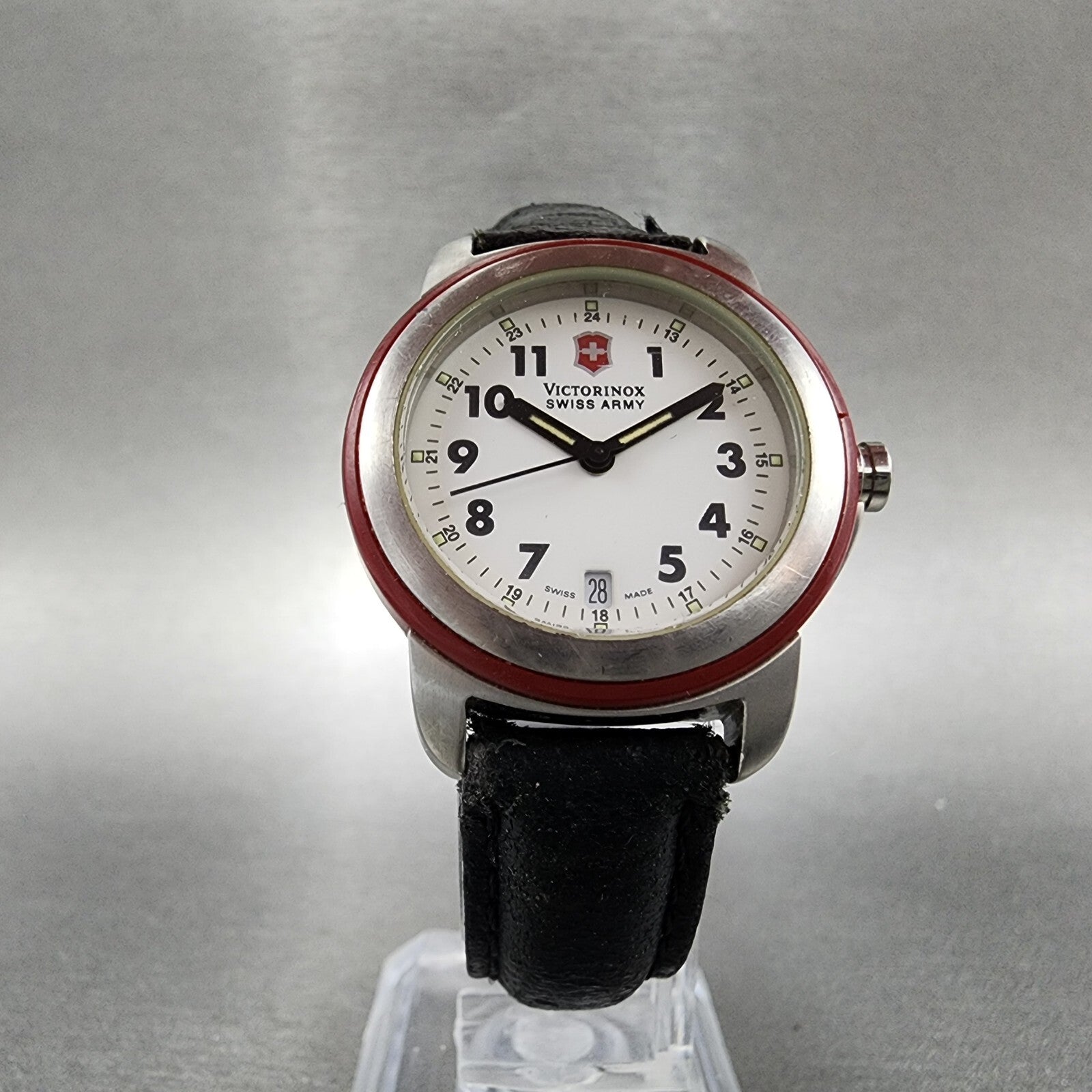 Victorinox Swiss Watch Women 28mm White Dial Steel Date Round 25547 PARTS5