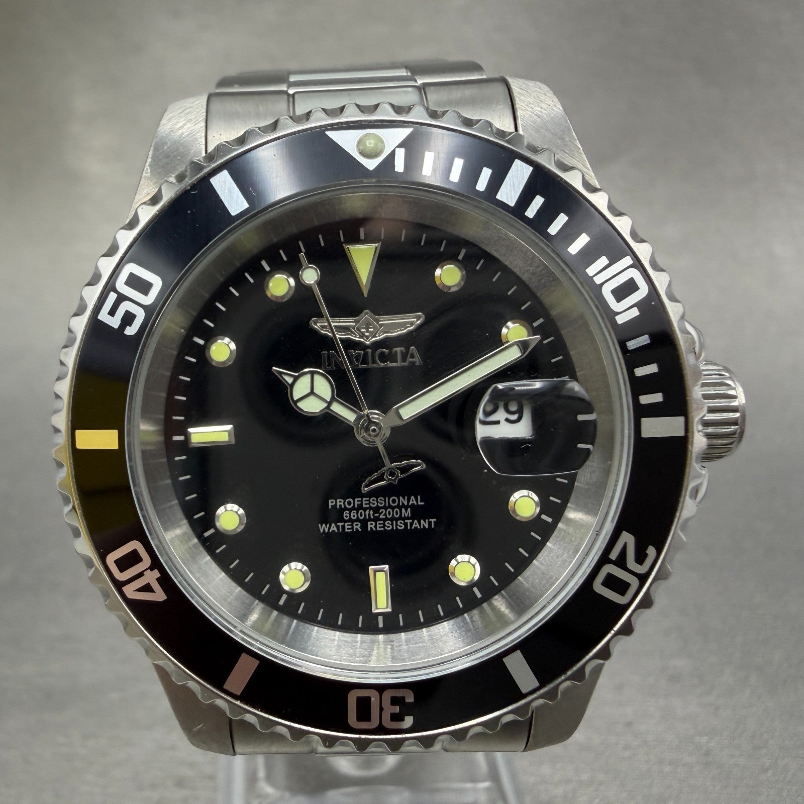 Invicta Pro Diver Watch Men 40mm Black Dial Silver Tone Date Round 26970 New Bat0