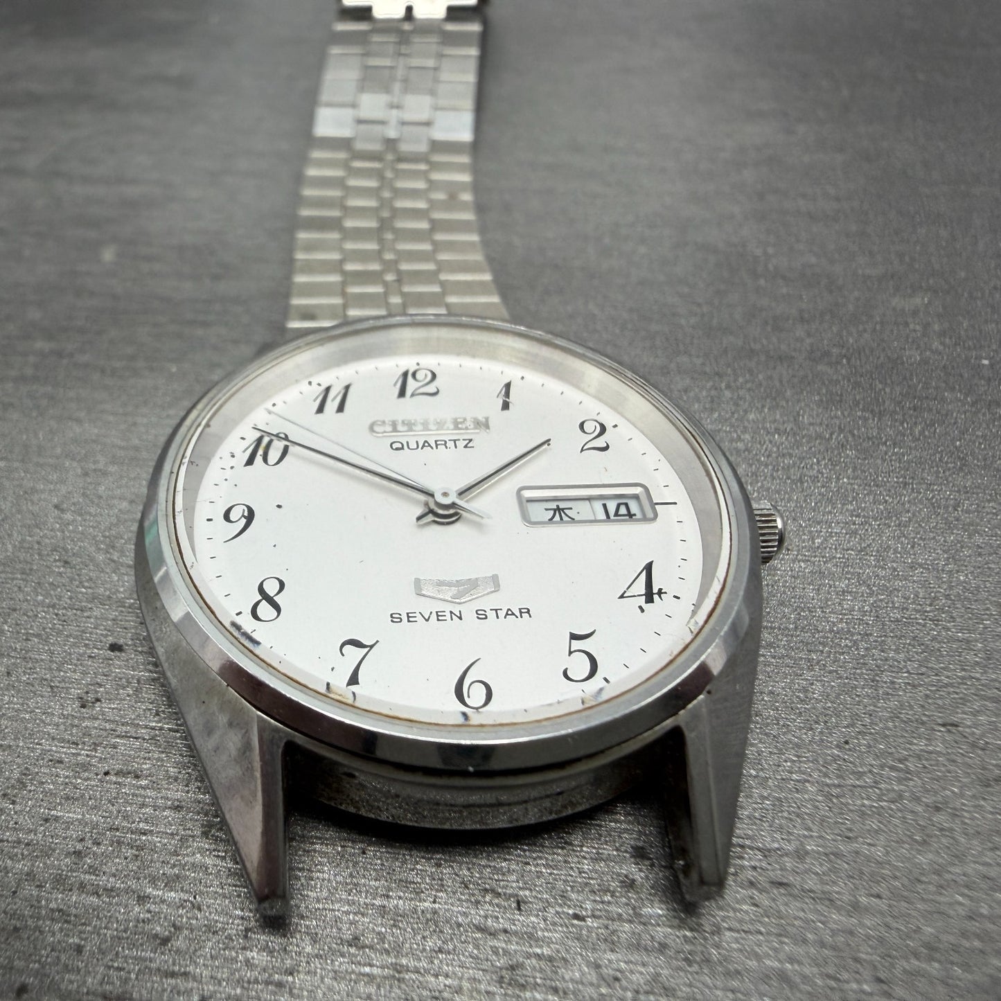 Citizen Seven Star Watch Men 35mm Silver Dial Silver Tone Daydate 4-140214 PARTS3