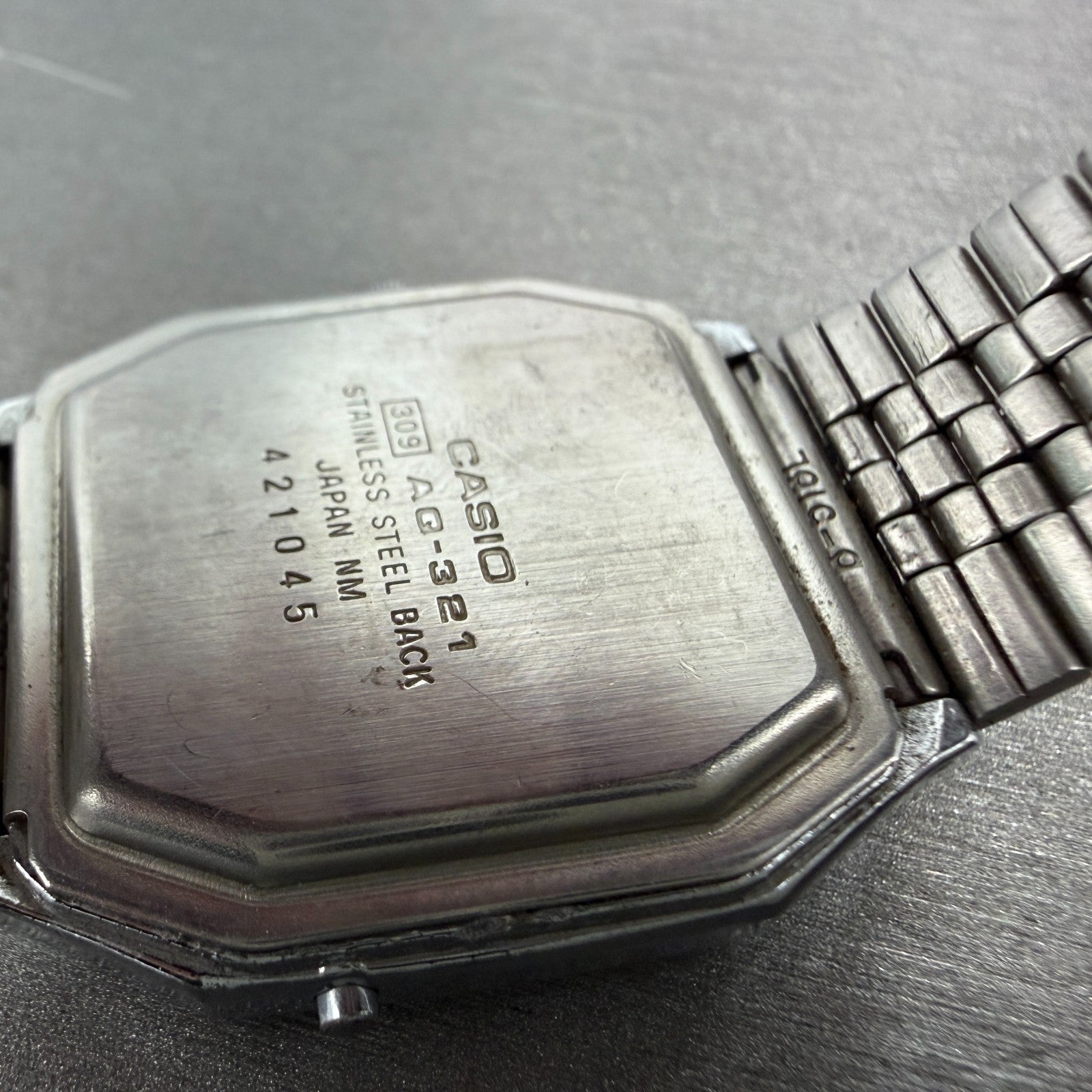 Casio Analog Digital Watch Men 31mm Silver Dial Silver Tone AQ-321 PARTS ABC VTG10