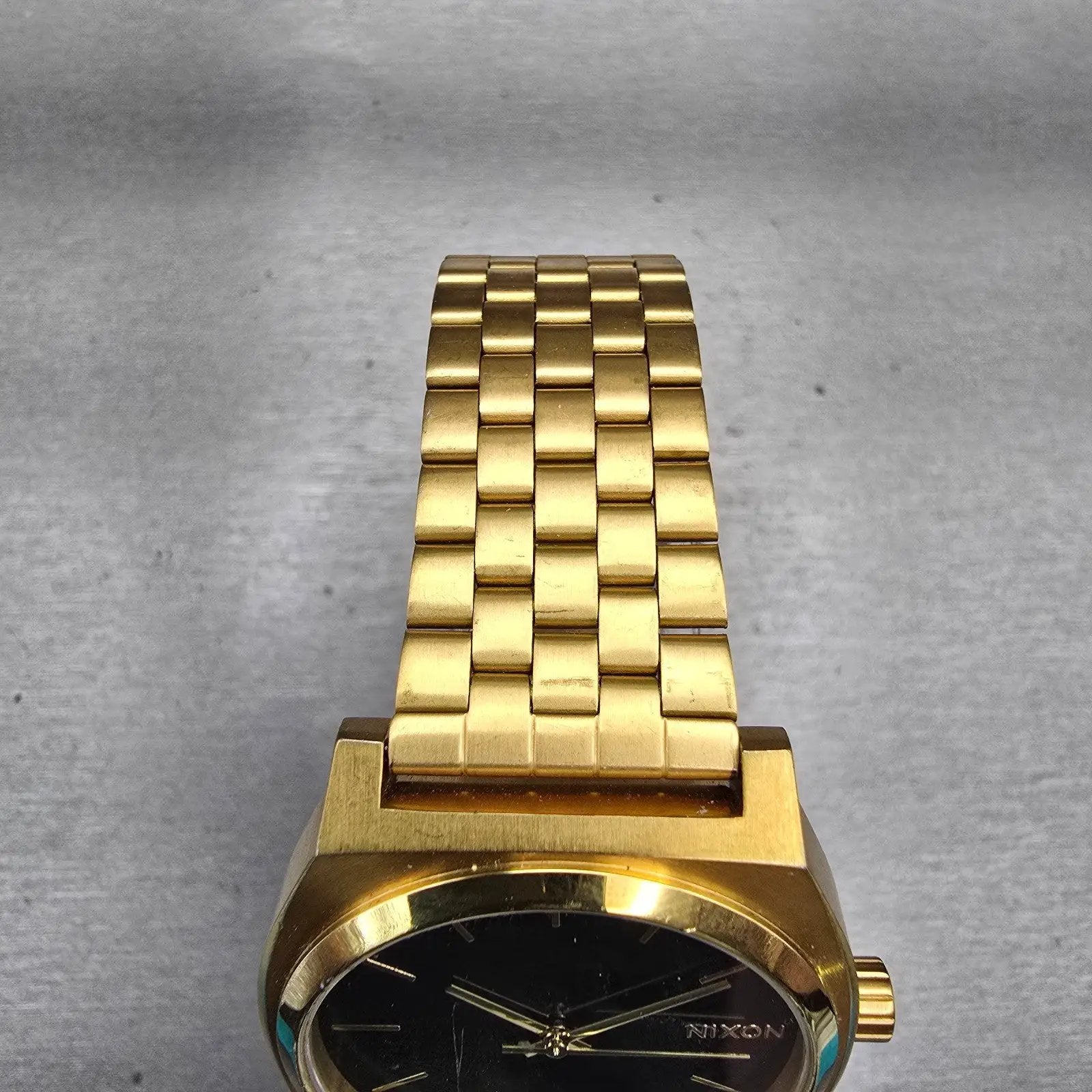 Nixon Time Teller Watch Men 37mm Black Dial Gold Tone Round New Battery4