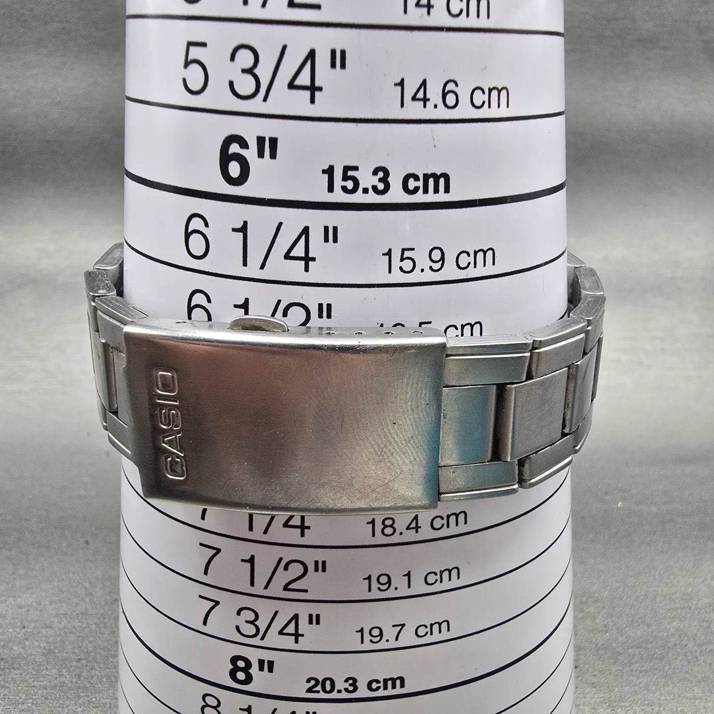 Casio Illuminator AW-80 Watch Men 40mm Silver Dial Silver Tone Daydate New BattH9
