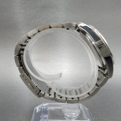 Reguno Watch Men 37mm Black Dial Silver Tone Date Solar H415T017274 Works10