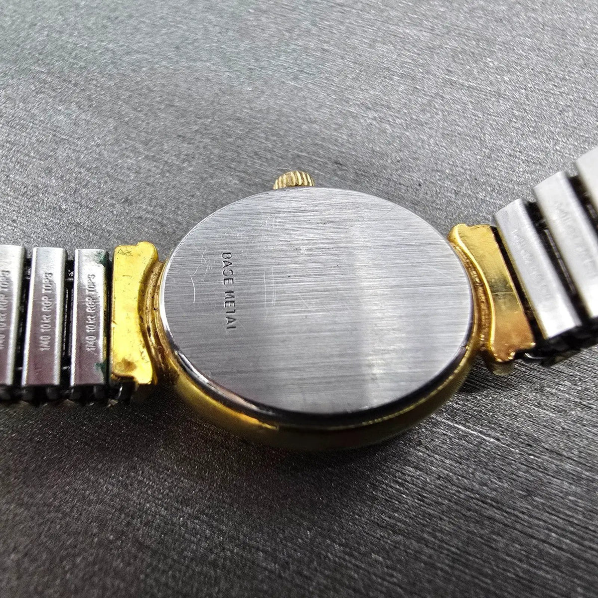 Wittnauer QWR Watch Women 17mm Gold Dial Gold Tone Oval New Battery VTG9
