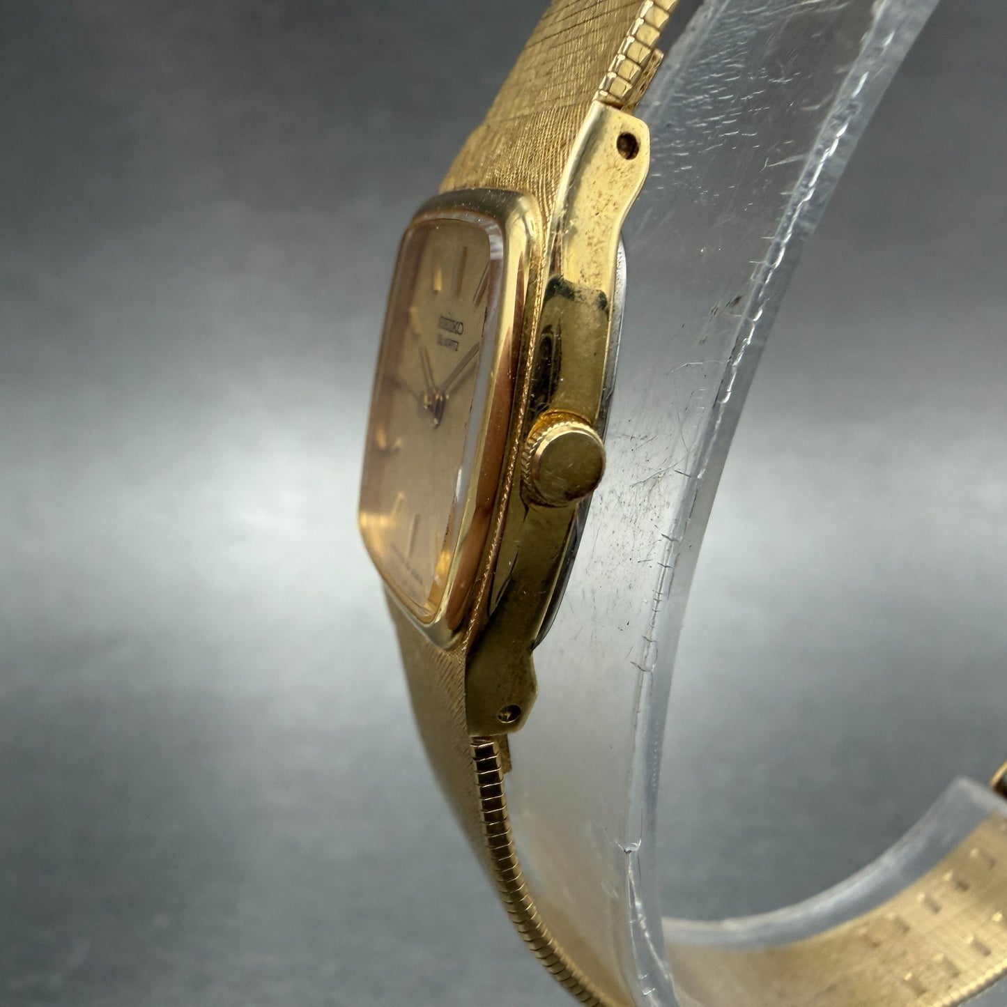 Seiko Watch Women 18mm Champagne Dial Gold Tone Rectangle 2C21-5000 New Battery2