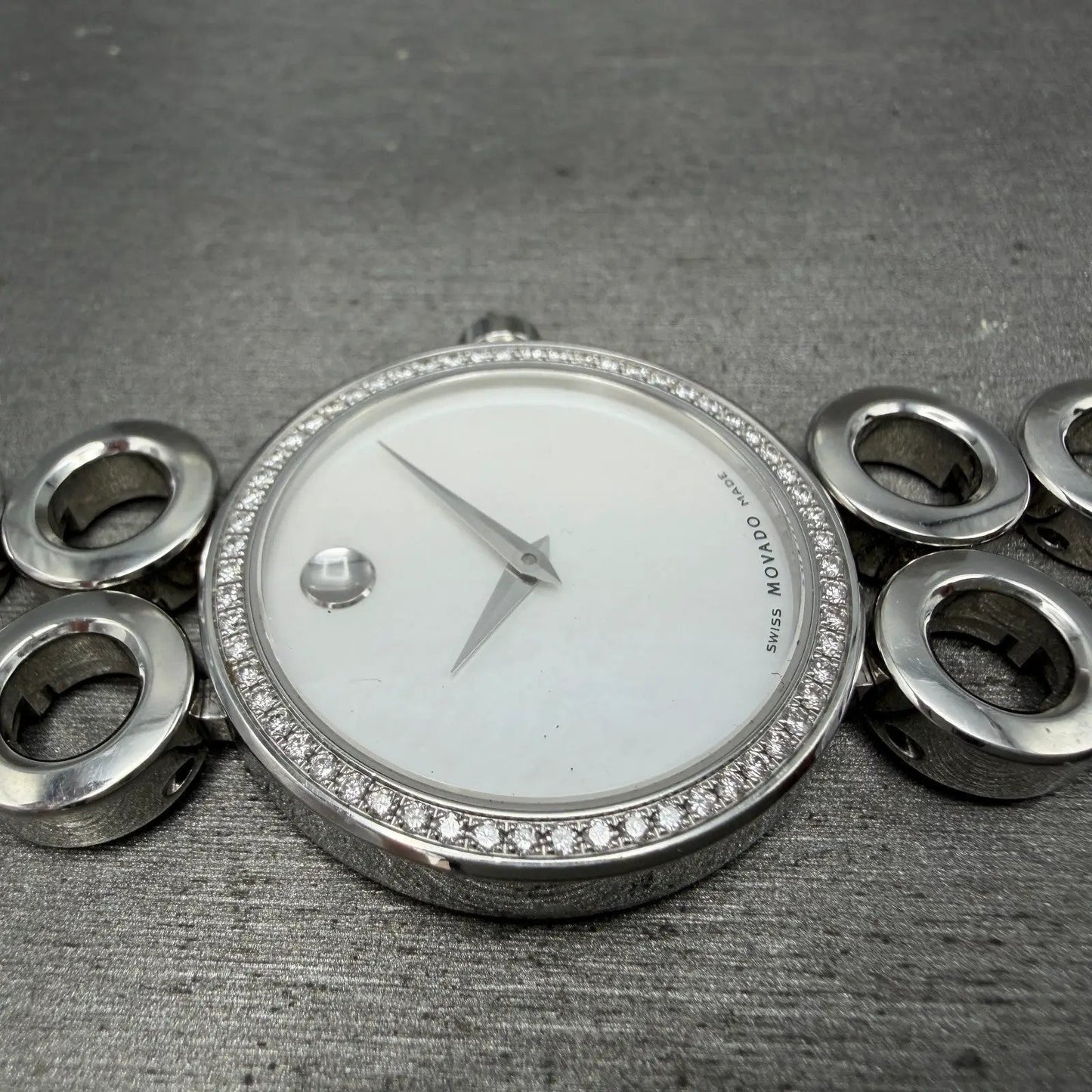 Movado Ono Watch Women 30mm MOP Dial Steel Diamond Bezel 0606098 READ!! New batt5