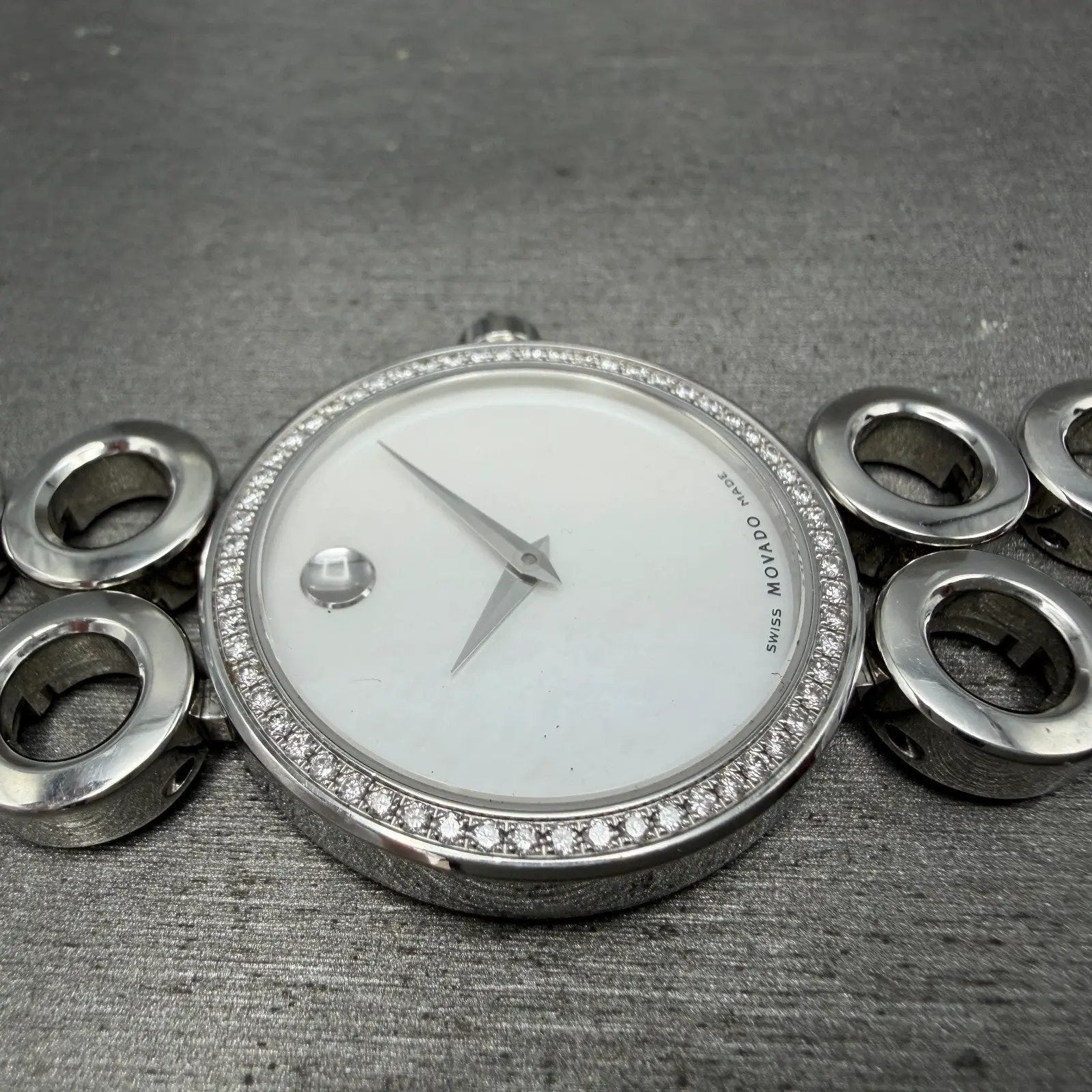 Movado Ono Watch Women 30mm MOP Dial Steel Diamond Bezel 0606098 READ!! New batt5