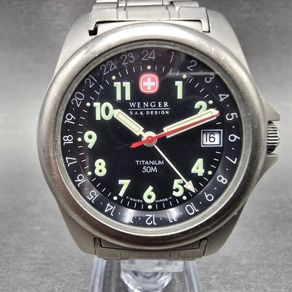 Wenger SAK Design GMT Watch Men 37mm black Dial Titanium Date 097.0665 PARTS0