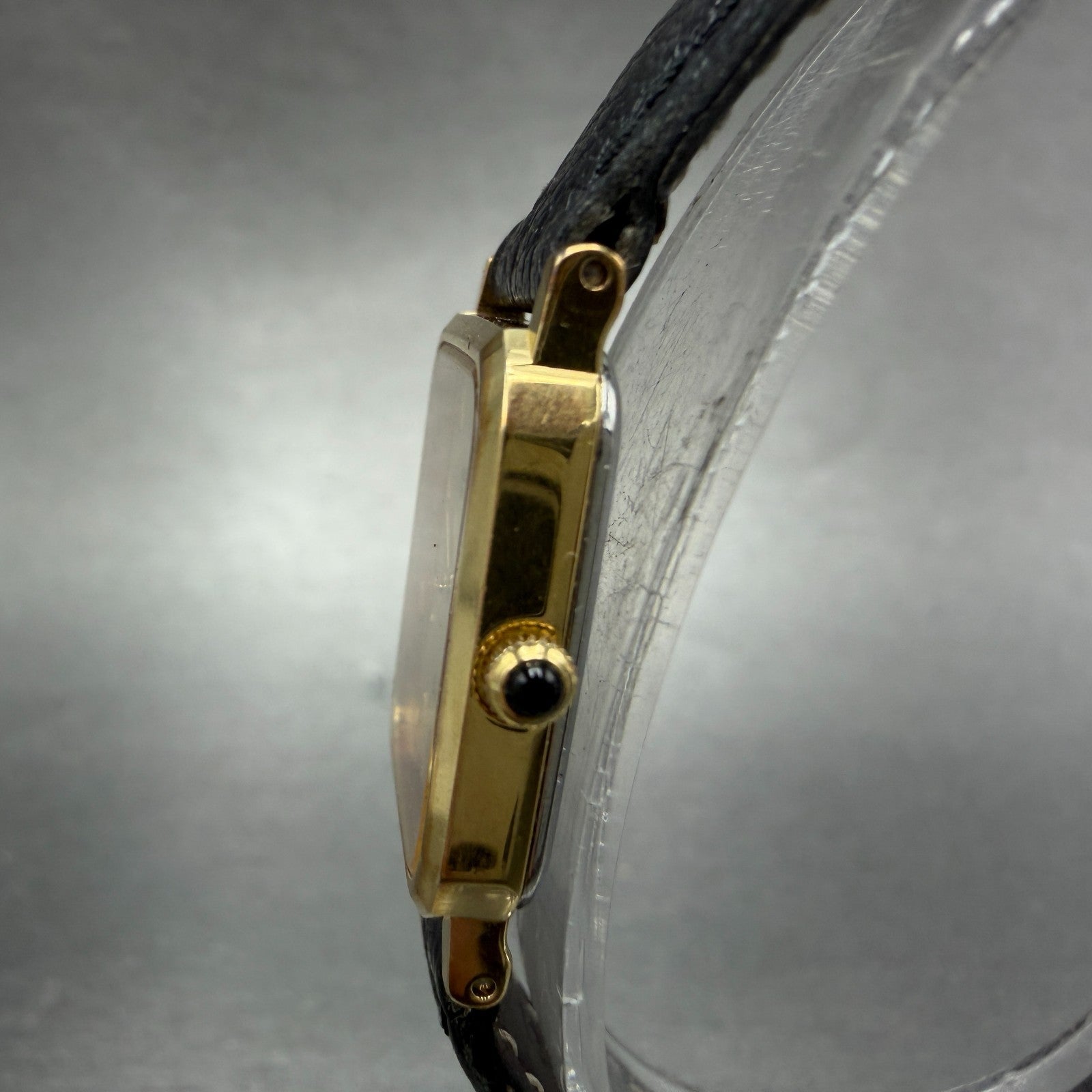 Seiko Exceline Tank Watch Women 19mm Champagne Dial Gold Tone 1221-5720 New Bat92