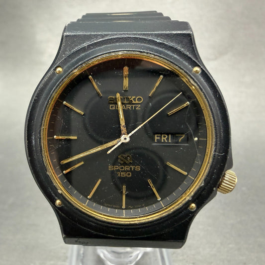 Seiko SQ Sports 150m Watch Men 37mm Black Dial Black & Gold Tone Daydate PARTS0