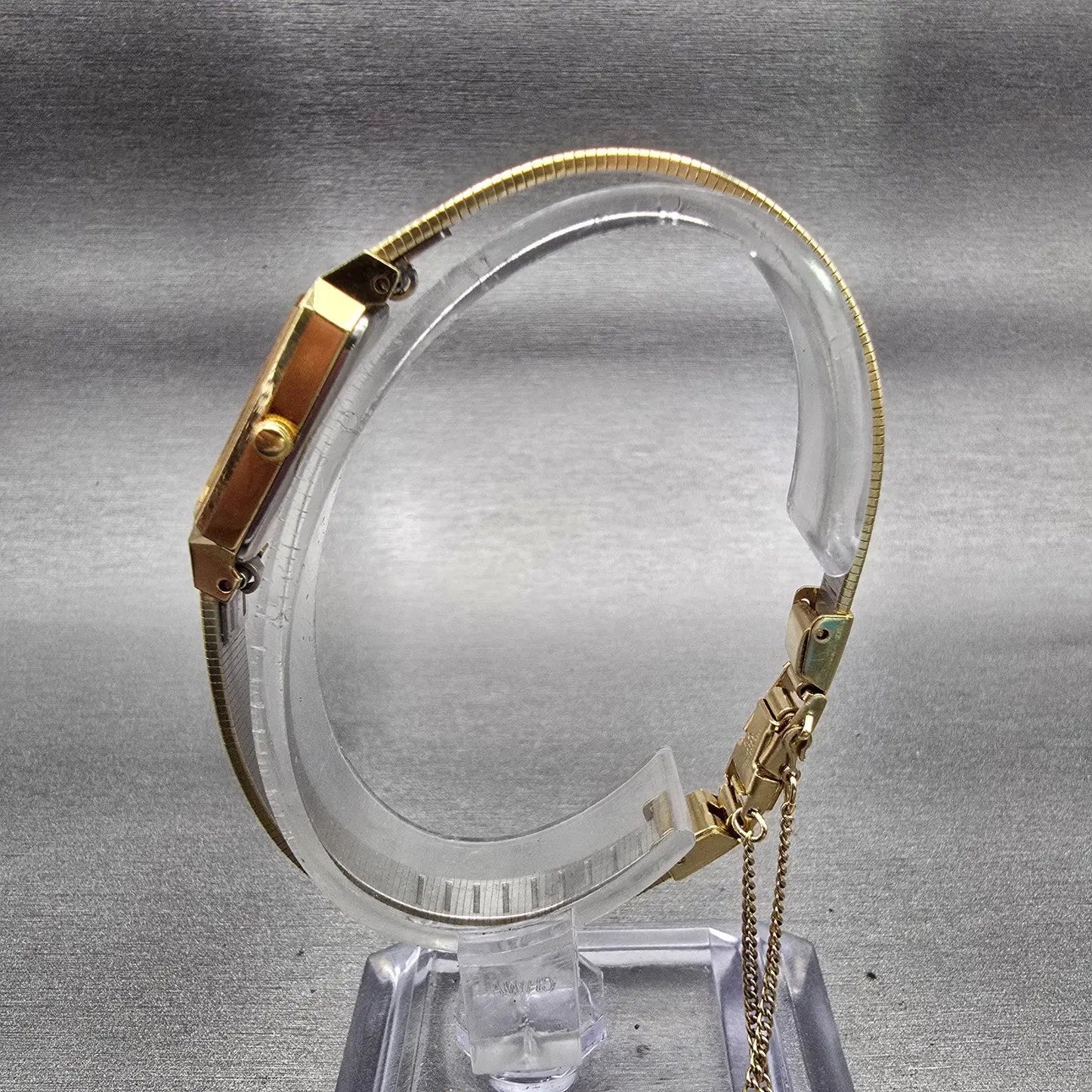 Bulova Watch Women 12mm Silver Dial Gold Tone Rectangle New Battery 92T36 VTG6