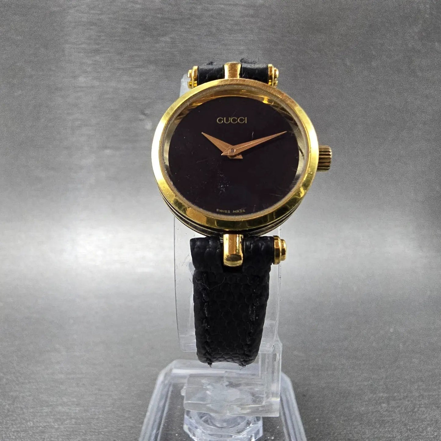 Gucci 2000L Watch Women 22mm Black Dial Gold Plated Round New Battery VTG NER5