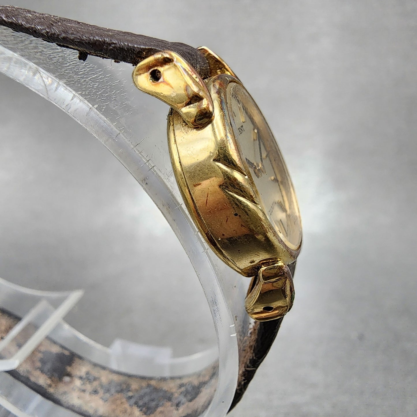 Orient Watch Women 18mm Gold Dial Gold Plated Oval  New Battery Vintage3