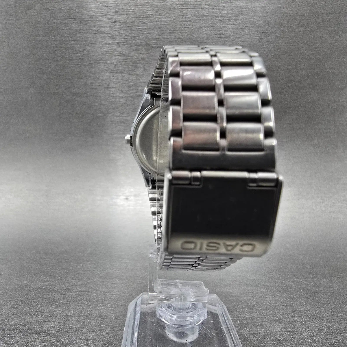 Casio MQ-336 Watch Men 33mm White Dial Silver Tone Round New Battery Vintage JP7