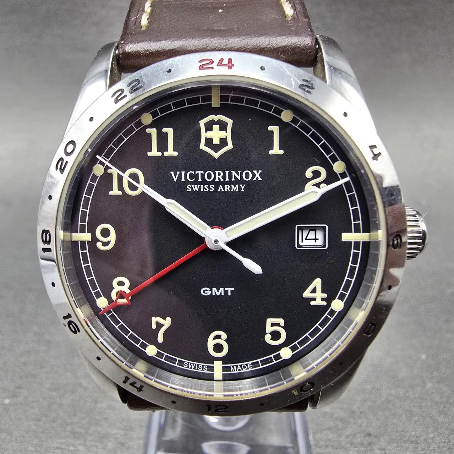 Victorinox Swiss Army Infantry GMT Watch Men 39mm Black Dial Steel Date New Batt0