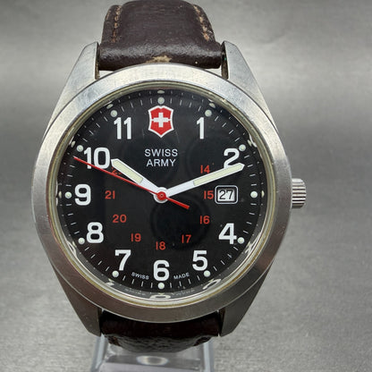 Victorinox Swiss Army Field Watch Men 40mm Black Dial Steel Date Round New batt0