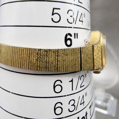 Citizen CQ Watch Women 18mm Champagne Dial Gold Tone 2030202791 New Battery10
