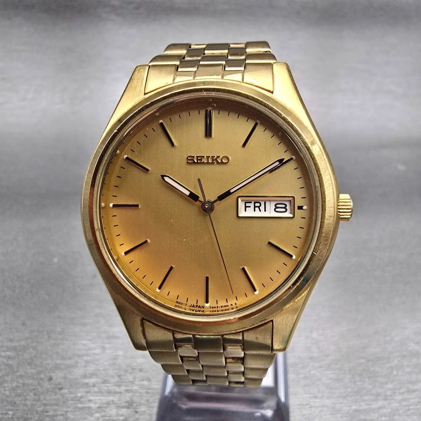 Seiko Watch Men 37mm Gold Dial Gold Tone Daydate Round 7N43-9046 New Battery VTG0