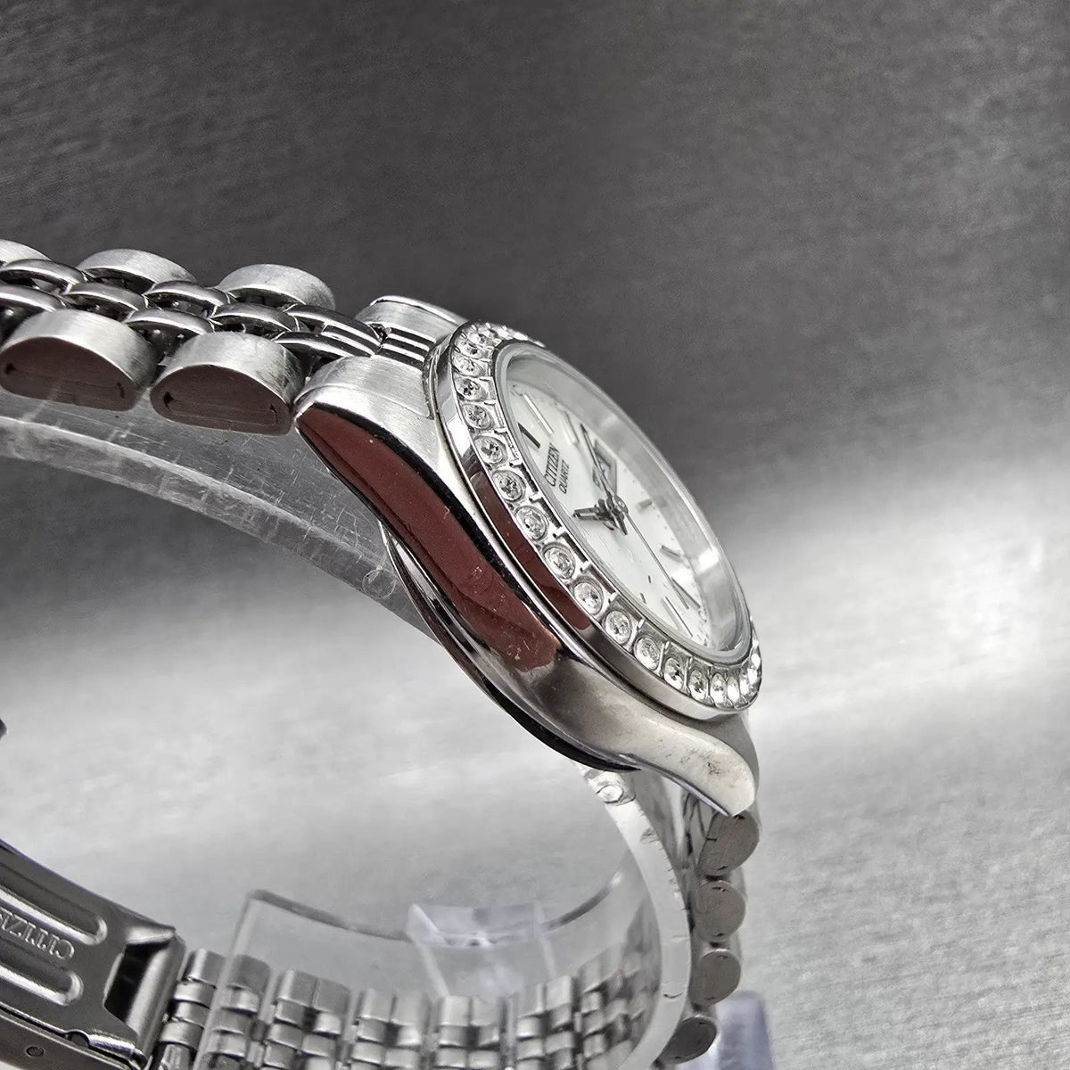 Citizen Watch Women 26mm MOP Dial Silver Daydate Crystal 1002-S044448 New Batt3