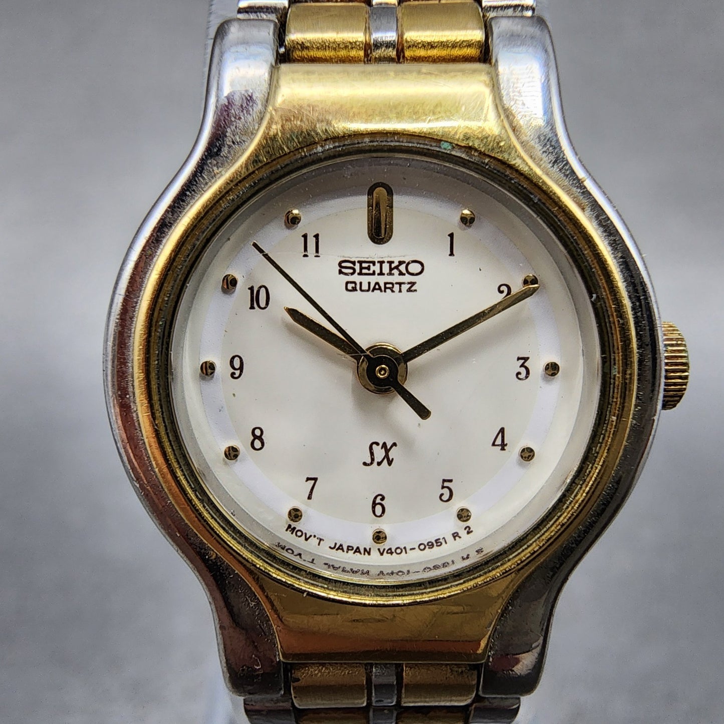 Seiko SX Watch Women 19mm Cream Dial Two Tone Round V4010281 New Battery VTG1