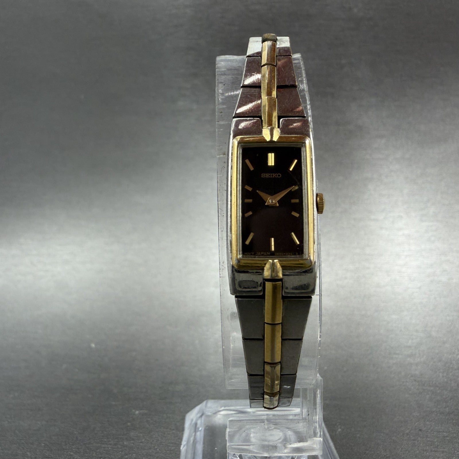 Seiko Tank Watch Women 13mm Black Dial Two Tone Rectangle 2e20-7479 New BatteryU5